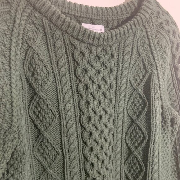 LL Bean Signature Old Money Heavy Cotton Cable Knit Fisherman Sweater Size SM - Picture 2 of 9